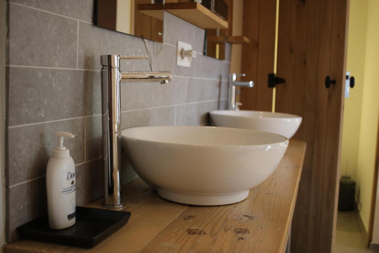 The Suite Escape Suite Wood Sint-Lievens-Houtem Eksteriør billede